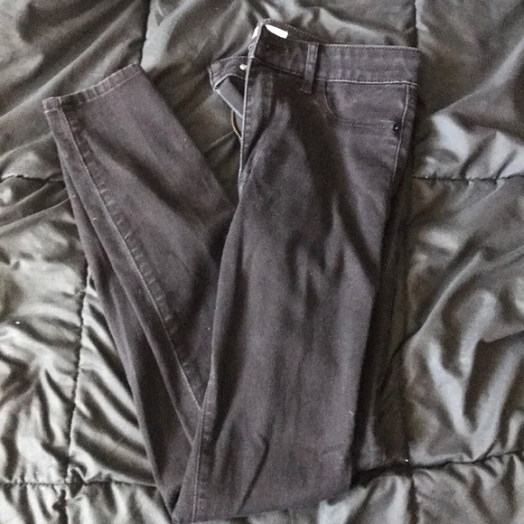 Denim - Abercrombie &fitch black skinny jeans sz 8r